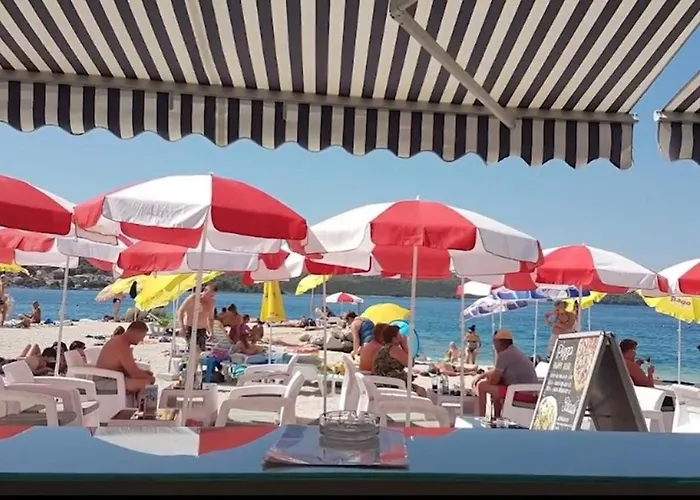 Apartament A3-90m2 W Shared Pool & Balcony Next To *